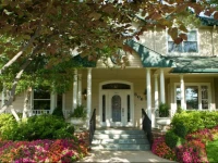 The Sanford House Inn & Spa 