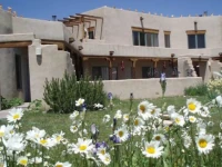 Adobe and Stars Bed and Breakfast 