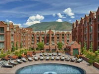 St. Regis Aspen Resort 