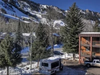 Aspen Silverglo by Frias 