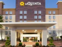 La Quinta Inn & Suites Atlanta Airport North 