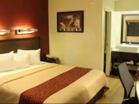Red Roof Inn Plus Atlanta - Buckhead 