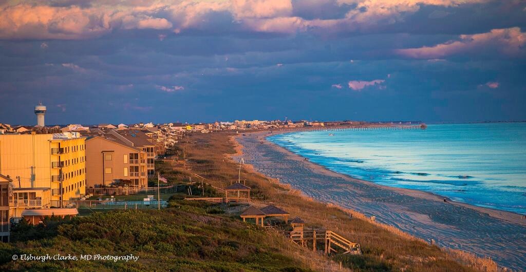 DoubleTree by Hilton Atlantic Beach Oceanfront 