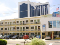 Downbeach Inn