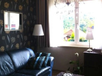 Apartment Vis-a-vis