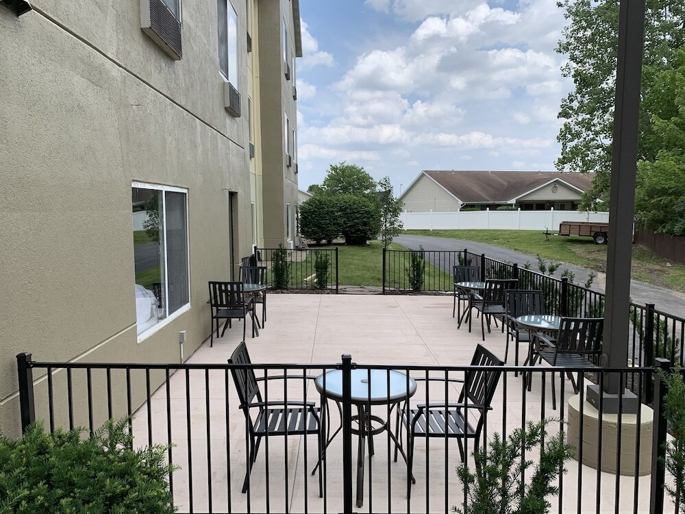 Comfort Suites Auburn 
