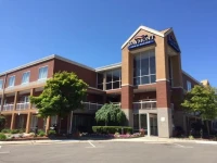 Baymont Inn & Suites Auburn Hills 