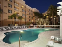Courtyard by Marriott Miami Aventura Mall 