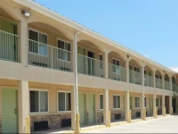 Motel 6 Azle 