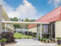 Howard Johnson Bainbridge 