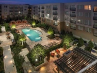 Global Luxury Suites at Toone Street 