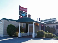 Fireside Inn and Suites 