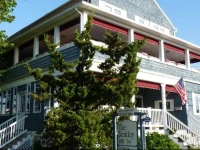 The Bentley Inn Bed and Breakfast 