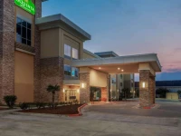 La Quinta Inn and Suites Beeville 3*