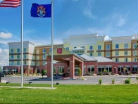 Hilton Garden Inn Benton Harbor 3*