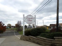 Berlin Village Inn 