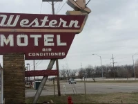 Western Motel 