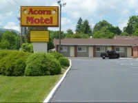 Acorn Motel - Black Mountain 