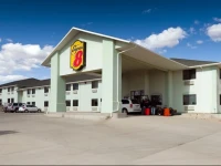 Super 8 Blanding 