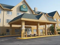 La Quinta Inn & Suites Bolingbrook 
