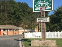 Highland Hills Motel & Cabins 