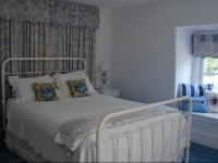 Bayside Inn Bed & Breakfast 