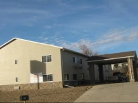 Bowman Inn and Suites 