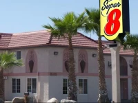 Super 8 Buttonwillow 