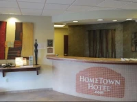 HomeTown Hotel 