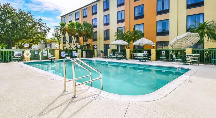 Comfort Suites Tampa/Brandon 