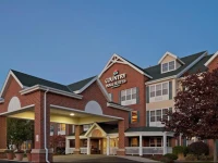 Country Inn & Suites Milwaukee West Brookfield 