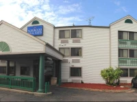 Norwood Inn & Suites 