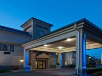 Quality Inn Indianapolis-Brownsburg/I-74 West 