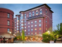 Courtyard by Marriott Boston Brookline 