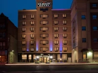 Sumner Hotel 