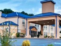 Holiday Inn Express Hurricane Mills Waverly 
