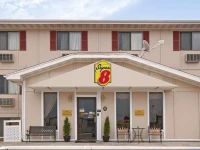 Super 8 Burlington 