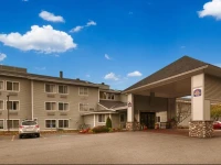 Best Western Plus Windjammer Inn & Conference Center 