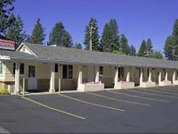 Shasta Pines Motel 2*