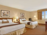 Camarillo Executive Inn & Suites 
