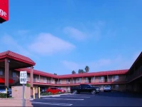 Econo Lodge Carson near StubHub Center 
