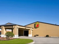 Super 8 Charleston 