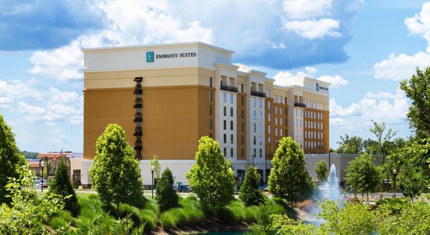 Embassy Suites Chattanooga Hamilton Place 4*