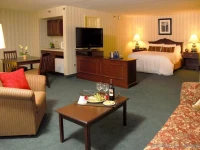 Radisson Hotel and Suites Chelmsford-Lowell 