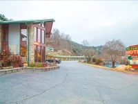 El Camino Motel - Cherokee 