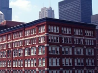HI Chicago Hostel 