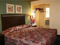 Plaza Travel Inn 
