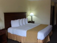 Econo Lodge Andrews AFB 