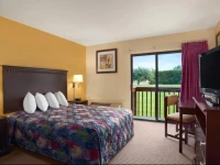 Days Inn Colchester/Burlington 