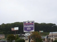 Knights Inn Collinsville 